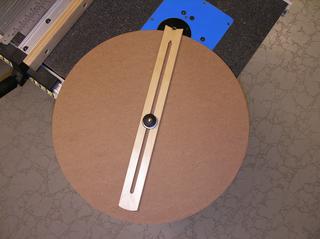 J. Phil Thien's Router Table Circle Jig